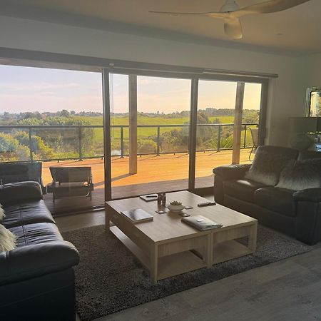 Little House On The Hill Villa Whanganui Exterior photo