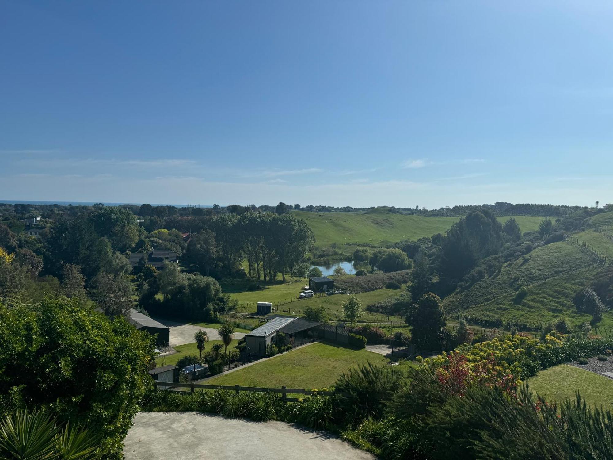 Little House On The Hill Villa Whanganui Exterior photo